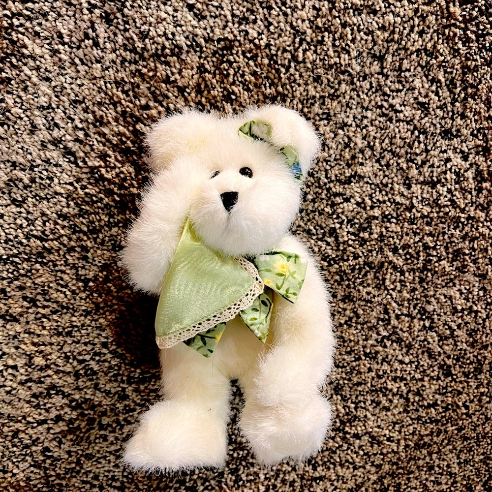 Boyd’s Bears Stella Missing ya